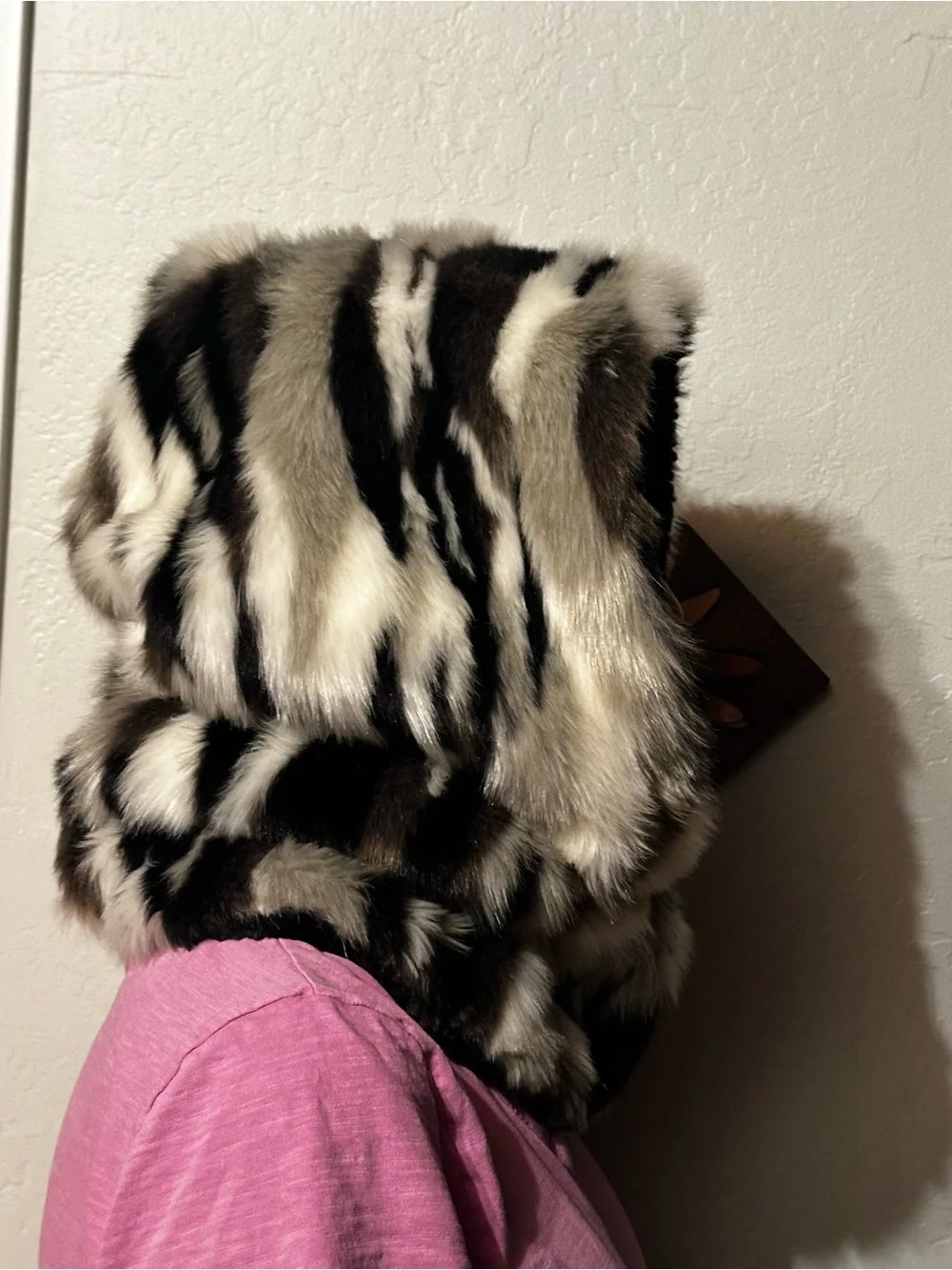 Women, men Faux Fur Hooded Snood in Black, White & Gray